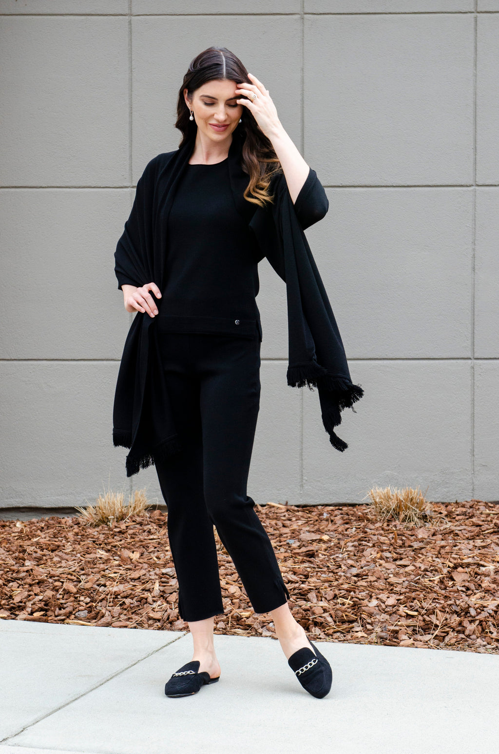 Felicia Wrap / Shawl, Black